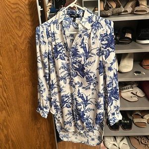 Express button-down poplin/tunic